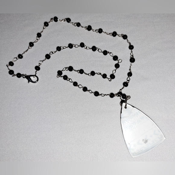 Tribal Neclace NWOT - Picture 3 of 4